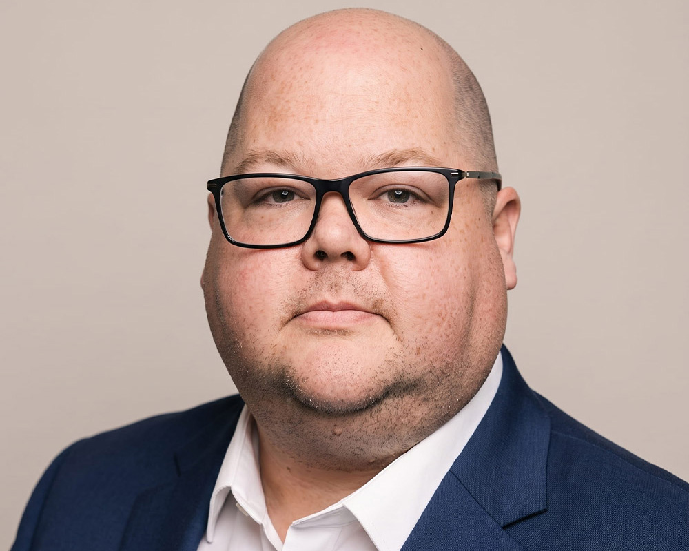 Ryan-Keeling-Headshot-thin